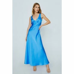 NastyGal Plunge Neck Crinkle Satin Maxi Dress For Female