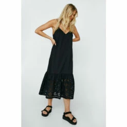 NastyGal Strappy Embroidered Detail Midi Dress For Female