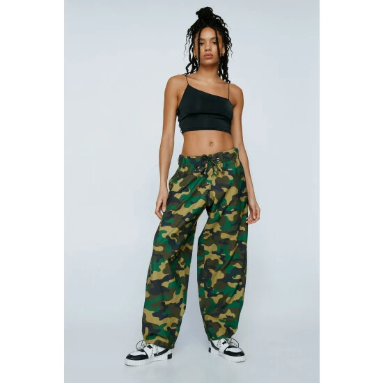 NastyGal Extreme Camo Cargo Parachute For Female - Image 5