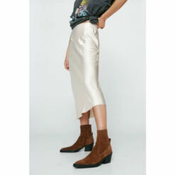 NastyGal Western Style Faux Suede Ankle Boots For Female