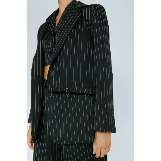 NastyGal Tailored Pinstripe Single Breasted Blazer For Female - Image 3