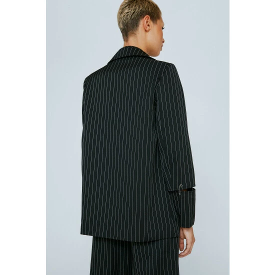 NastyGal Tailored Pinstripe Single Breasted Blazer For Female - Image 4