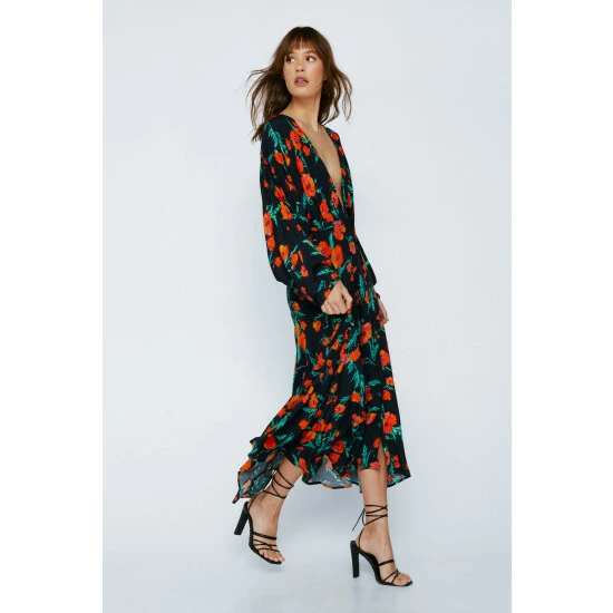 NastyGal Petite Poppy Floral Print Batwing Maxi Dress For Female - Image 4