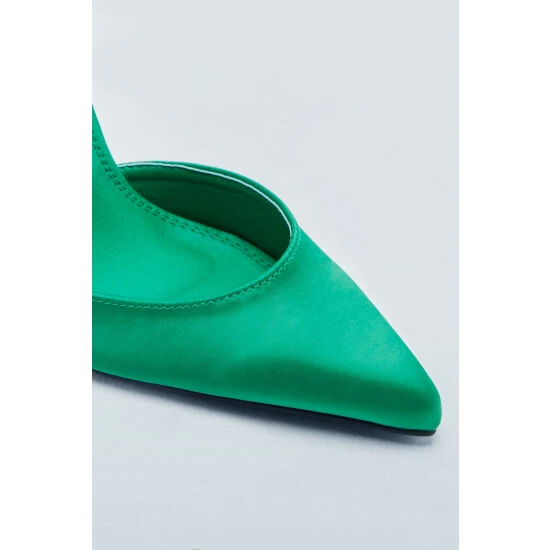 NastyGal Satin Pearl Trim Court Heel For Female - Image 4