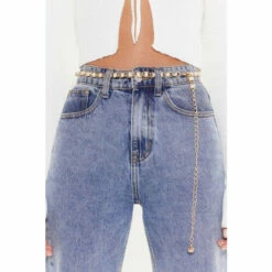 NastyGal Can&apos;t Blame A Pearl For Trying Chain Belt For Female