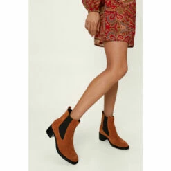 NastyGal Suede Heeled Chelsea Boots For Female