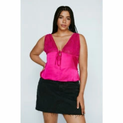 NastyGal Plus Size Lace Detail Satin Cami Top For Female