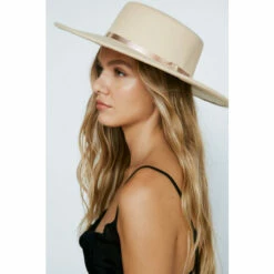 NastyGal Gold Trim Fedora Hat For Female