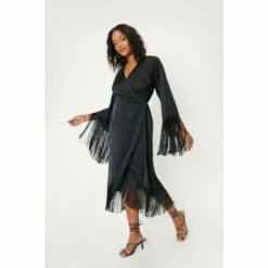 NastyGal Plus Size Fringe Detail Wrap Bridal Dress For Female